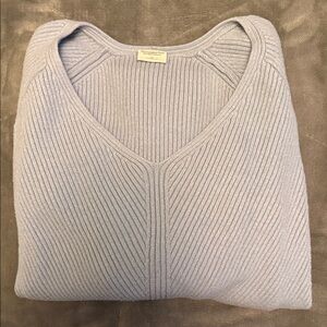 Abercrombie & Fitch Women's V-Neck Sweater - Soft Gray